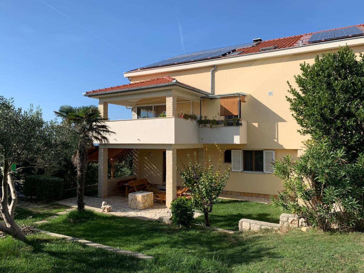 Apartments 4Mios Ražanac Exterior foto